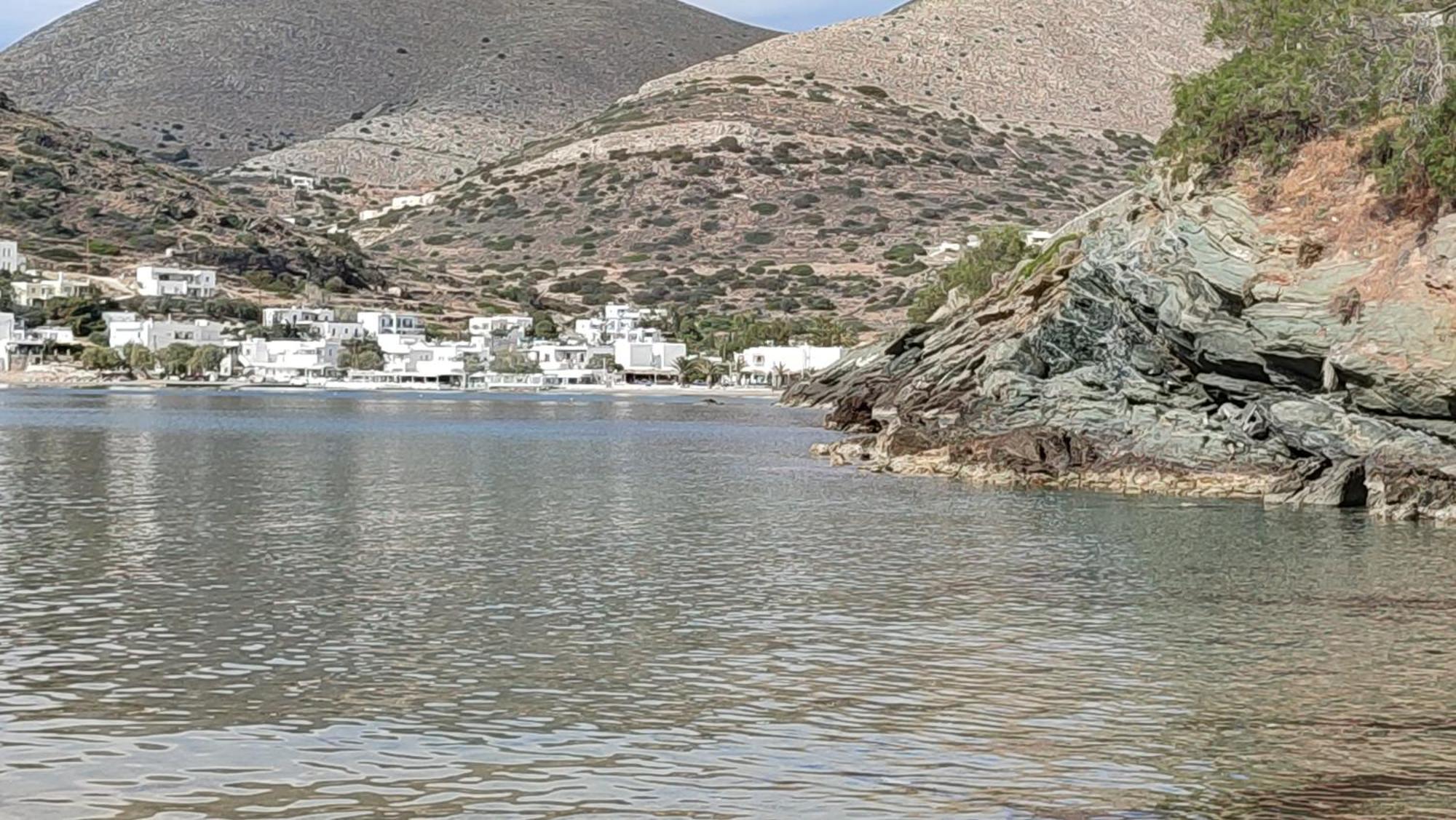 White Lotus Seaside Studio Kini Exterior photo
